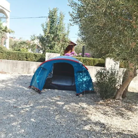 Camping Sukosan Beach Sukošan