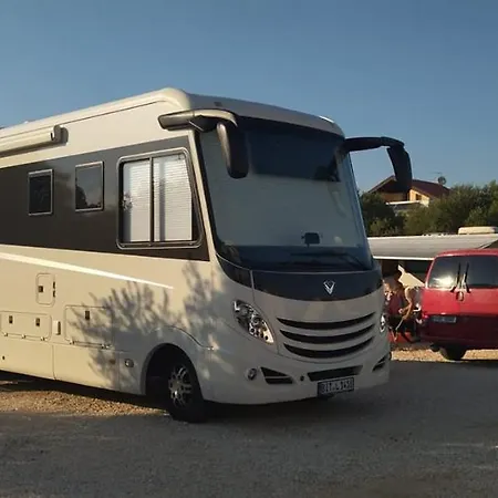 Camping Sukosan Beach *