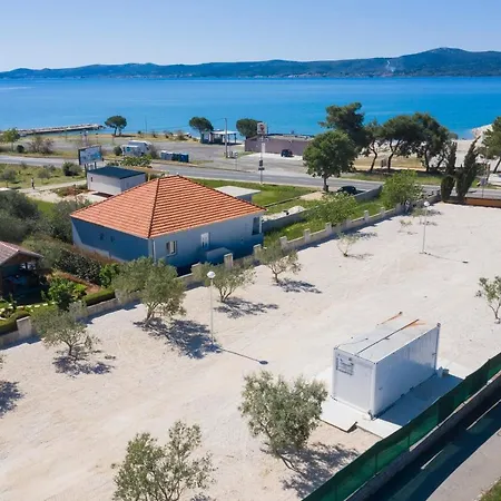 Camping Sukosan Beach