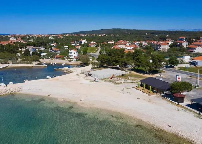 Camping Sukosan Beach אתר קמפינג Sukošan