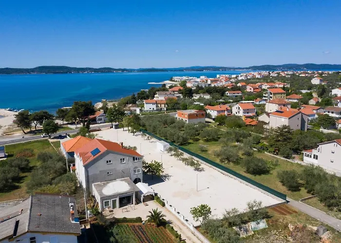 Camping Sukosan Beach אתר קמפינג Sukošan