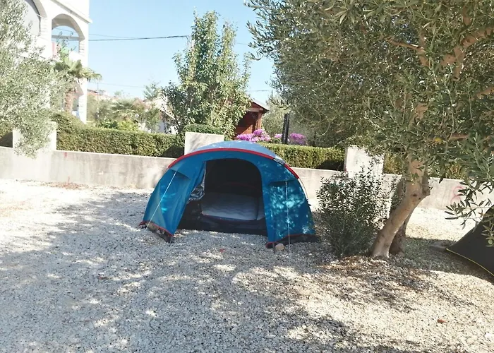 Camping Sukosan Beach Sukošan